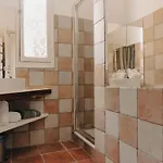 Mas Du Versadou, Dans Un Espace Naturel Protege, Piscine Couverte Chauffee Toute L'annee, Et Salle De Jeux