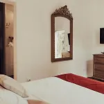Apartment Mas Du Versadou, Dans Un Espace Naturel Protege, Piscine Couverte Chauffee Toute L'annee, Et Salle De Jeux