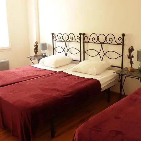 Mas Du Versadou, Chambres D'Hotes Et Gites
