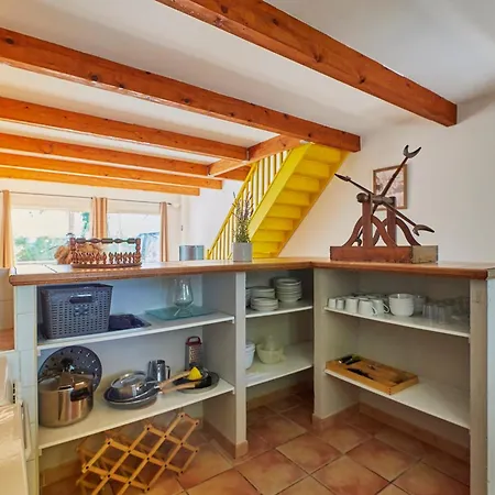 Mas Du Versadou, Chambres D'Hotes Et Gites Saint-Gilles (Gard)