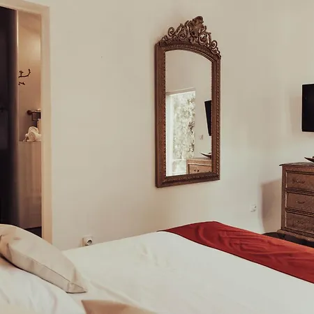 Lejlighedshotel Mas Du Versadou, Chambres D'Hotes Et Gites