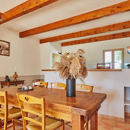 Mas Du Versadou, Chambres D'Hotes Et Gites 4* Saint-Gilles (Gard)
