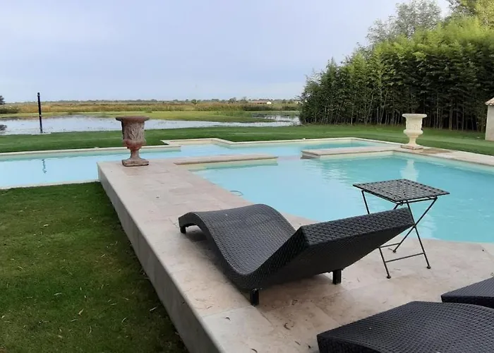 דירה Mas Du Versadou, Dans Un Espace Naturel Protege, Piscine Couverte Chauffee Toute L'annee, Et Salle De Jeux